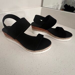 Elegant Black Wedge Sandals